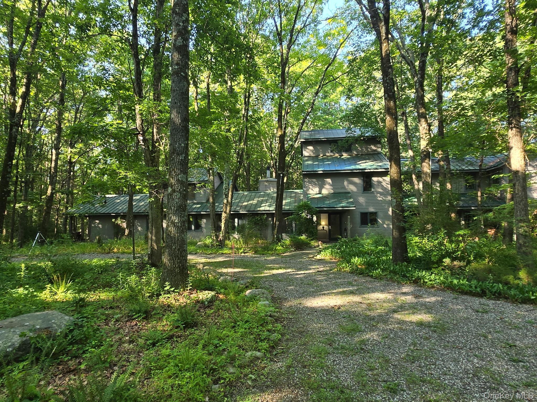 15 Cox Drive Property Photo 1