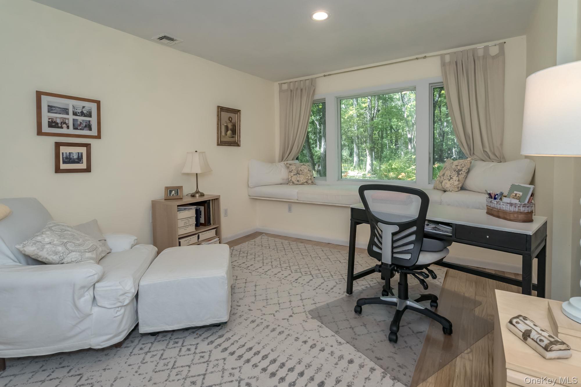 15 Cox Drive Property Photo 18