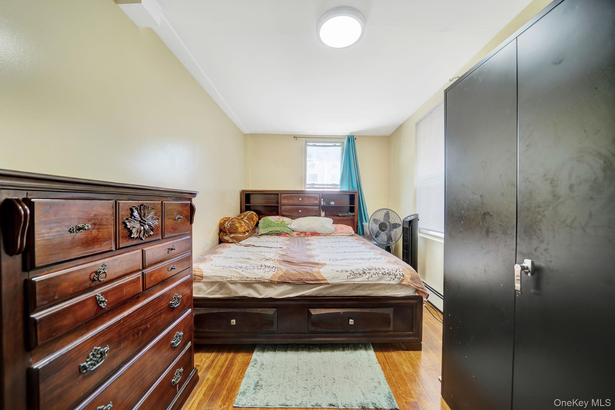 2363 Gleason Avenue Property Photo 7