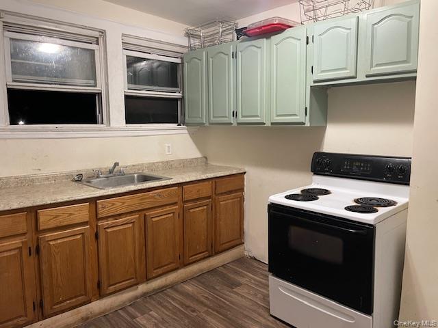 488 Nassau Road 5 Property Photo 1