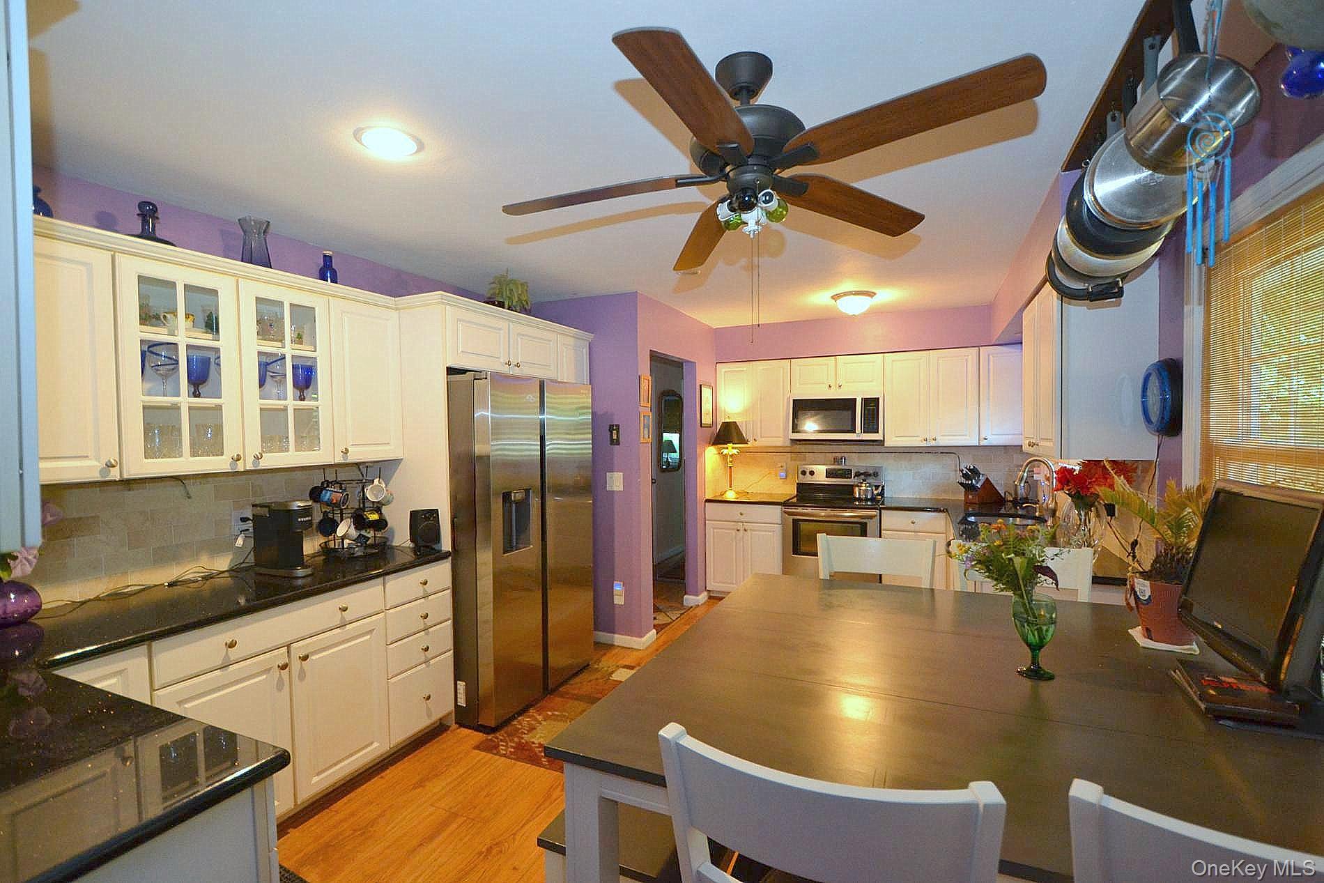 5 Radio Avenue Property Photo 6