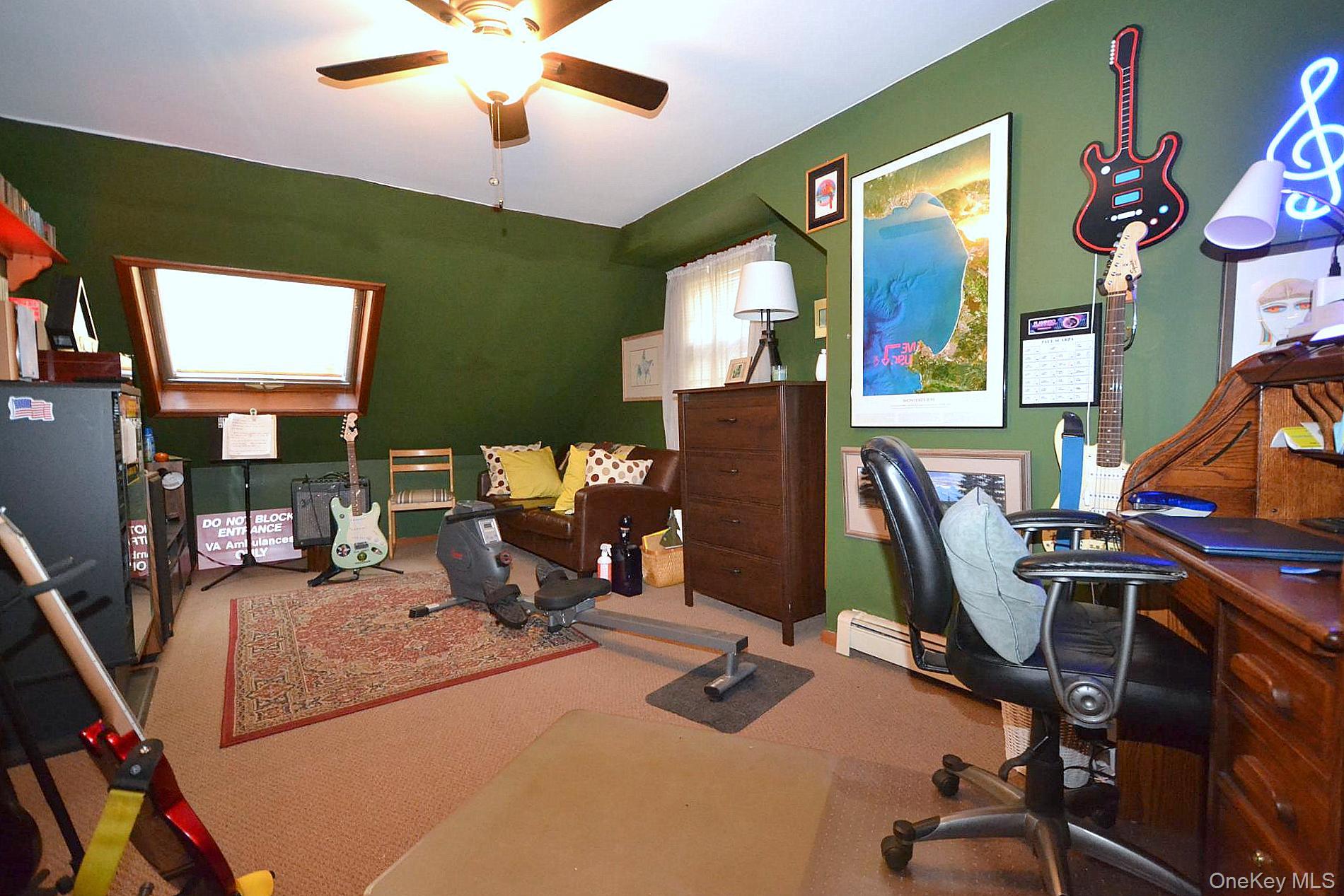 5 Radio Avenue Property Photo 15