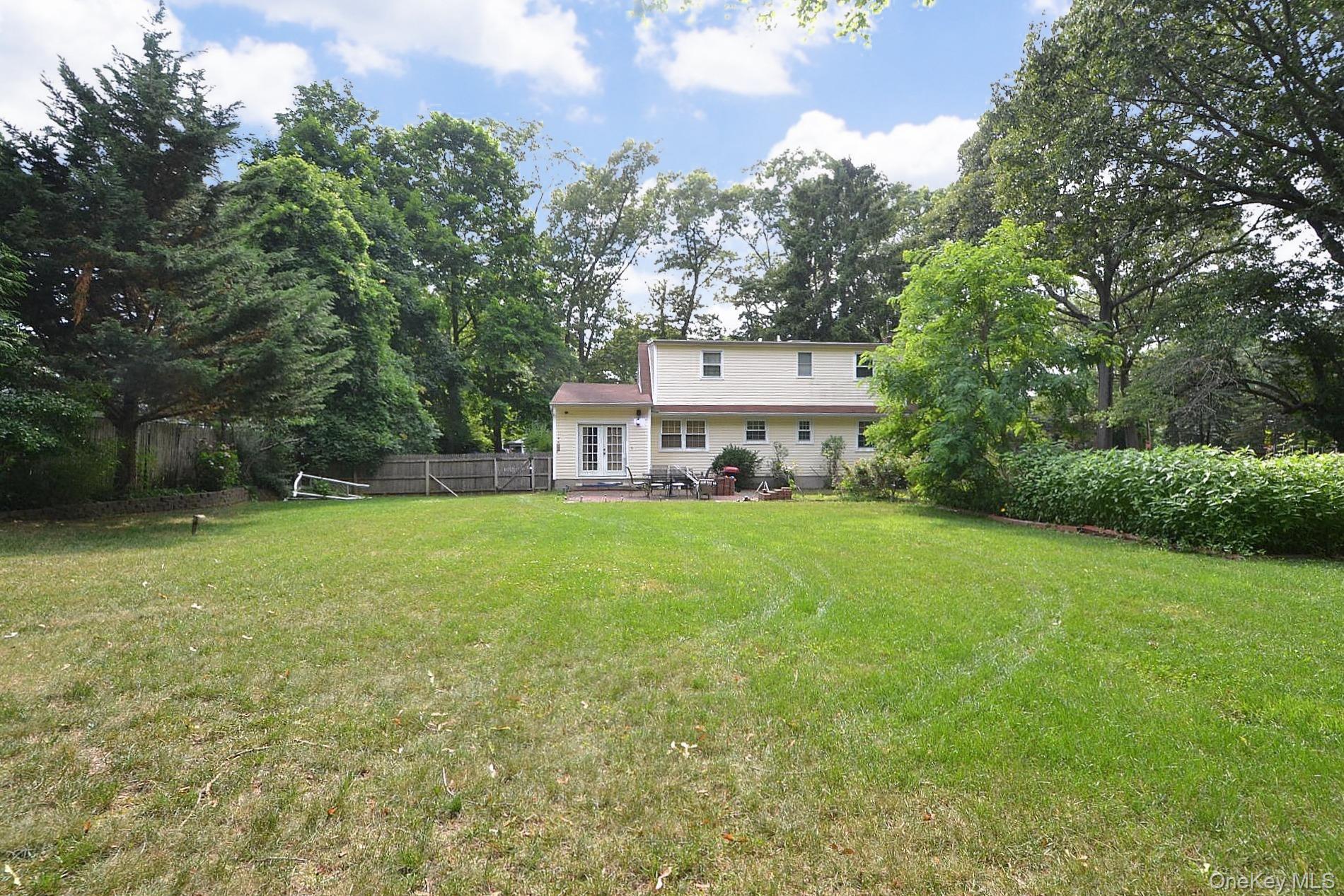 5 Radio Avenue Property Photo 23