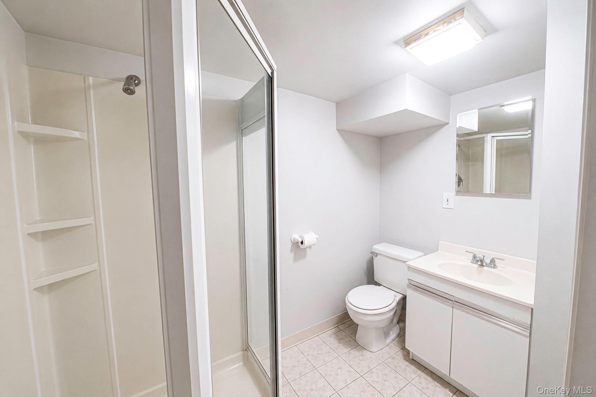 33 Wilshire Drive Property Photo 25