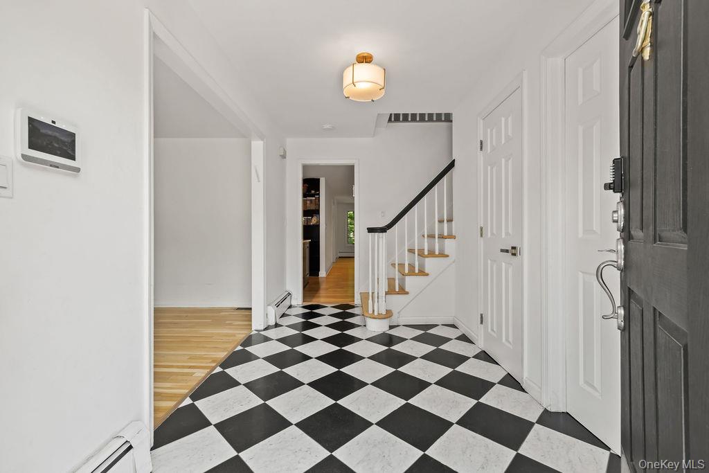21 Ardsley Drive Property Photo 3