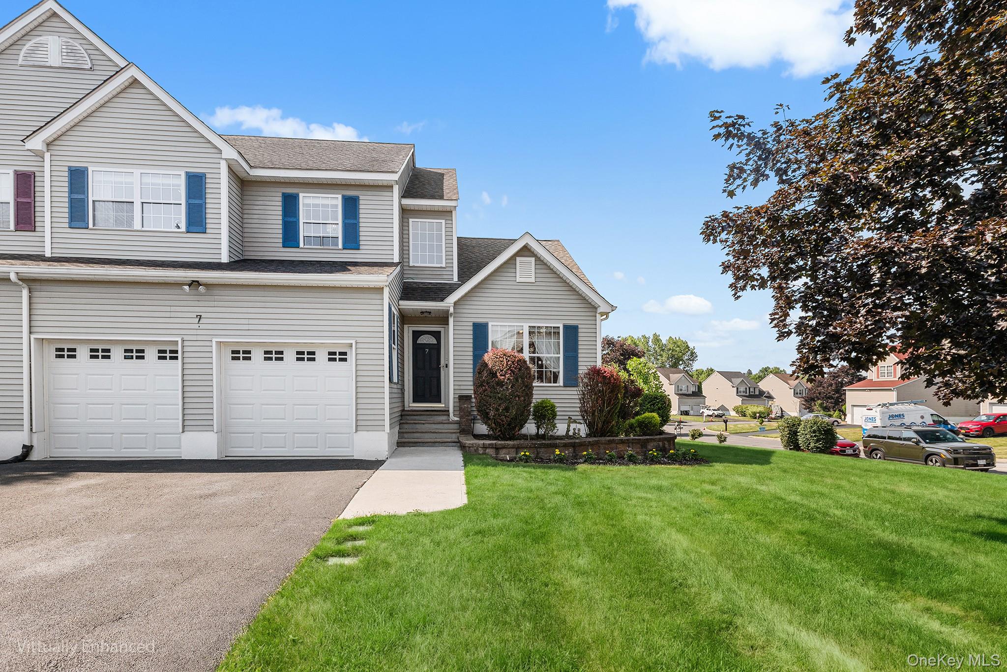 7 Woodfield Drive Property Photo 1