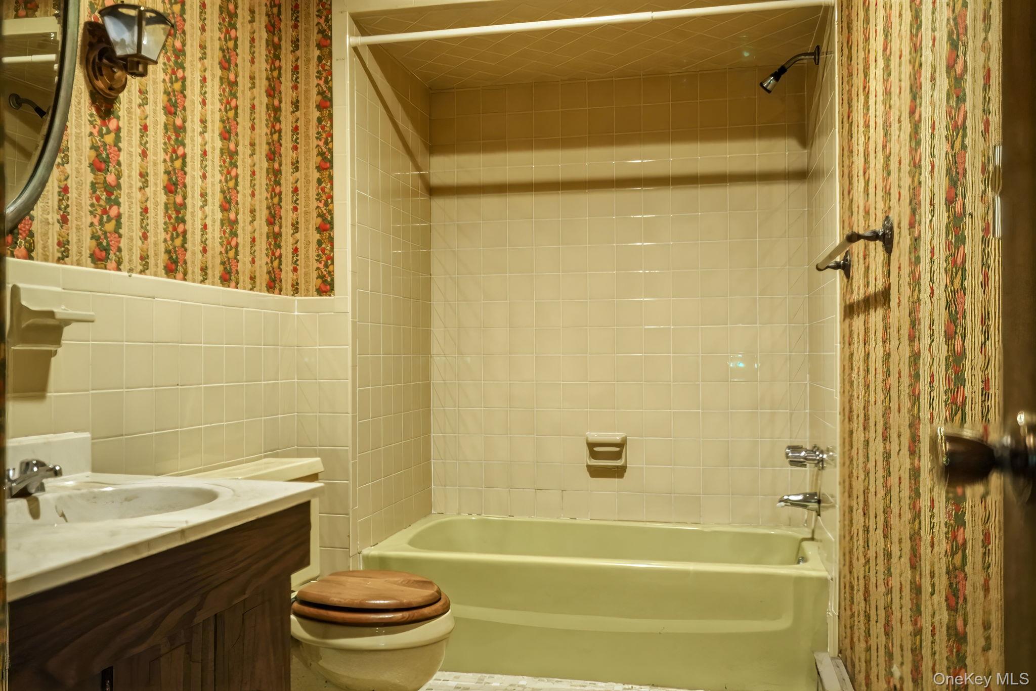 128 Hall Road Property Photo 21