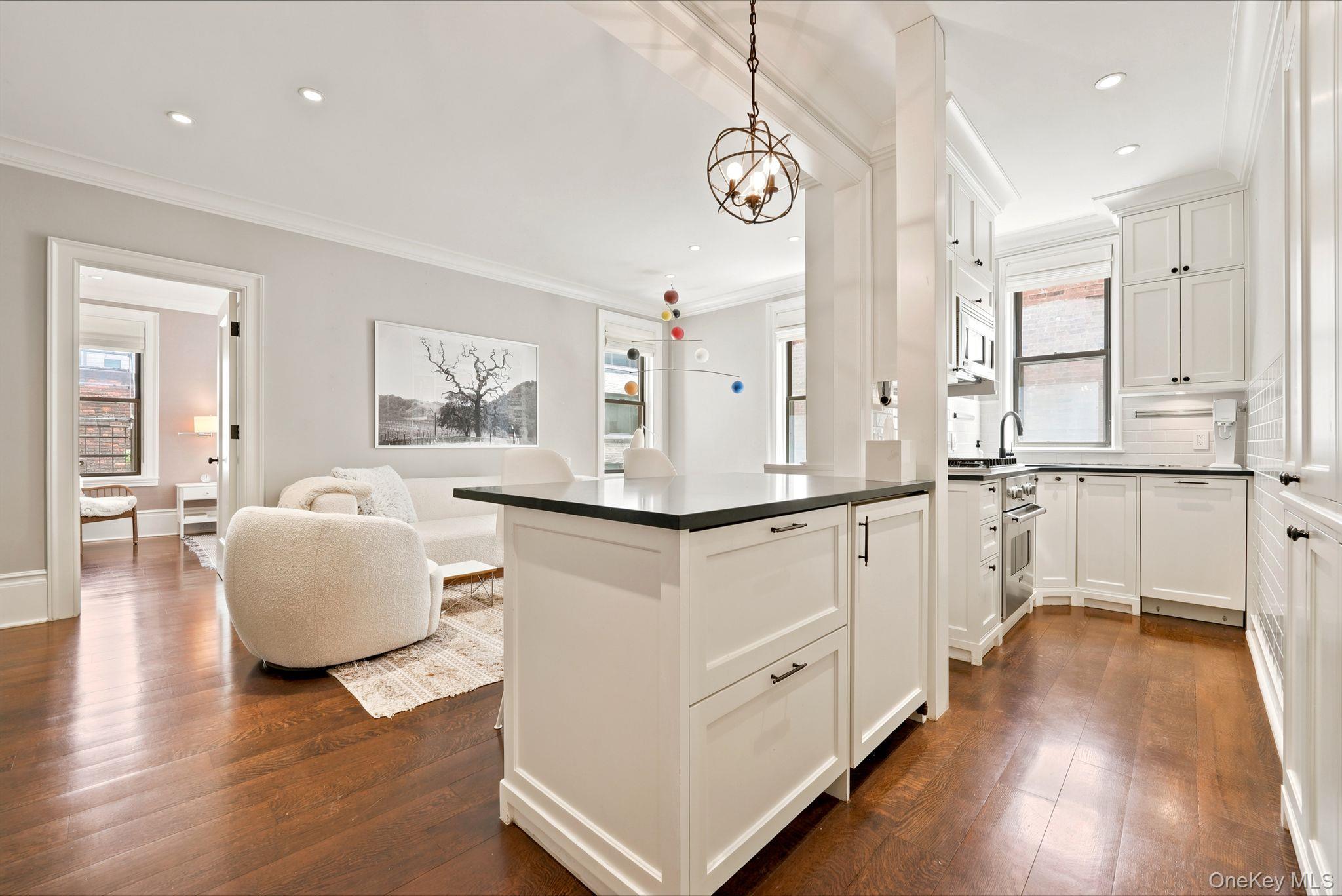 1361 Madison Avenue 6g Property Photo 1