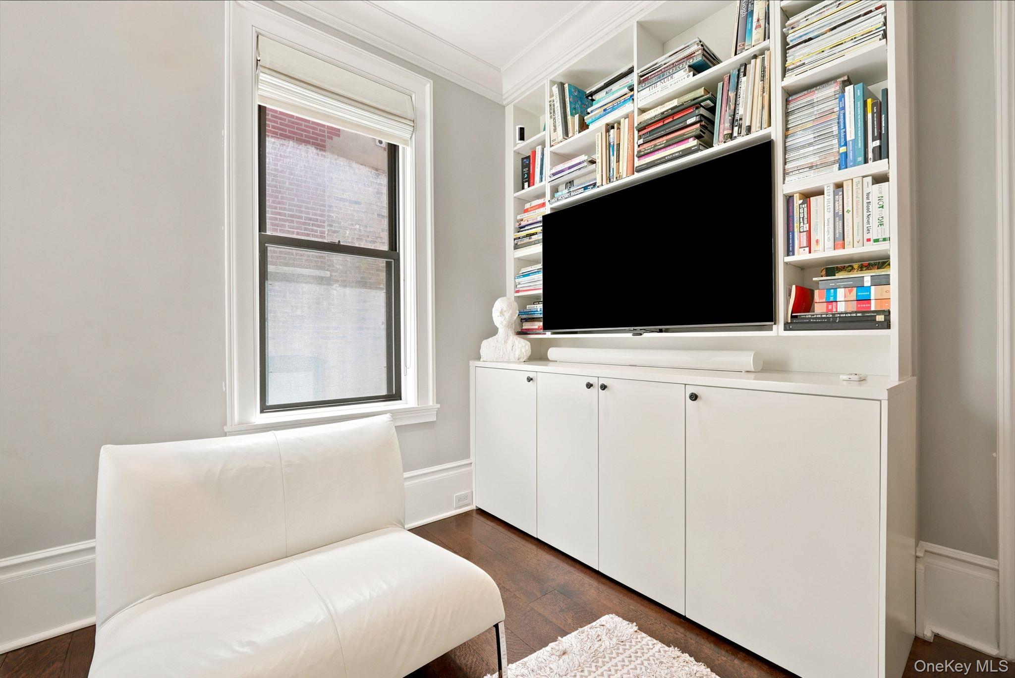 1361 Madison Avenue 6g Property Photo 13