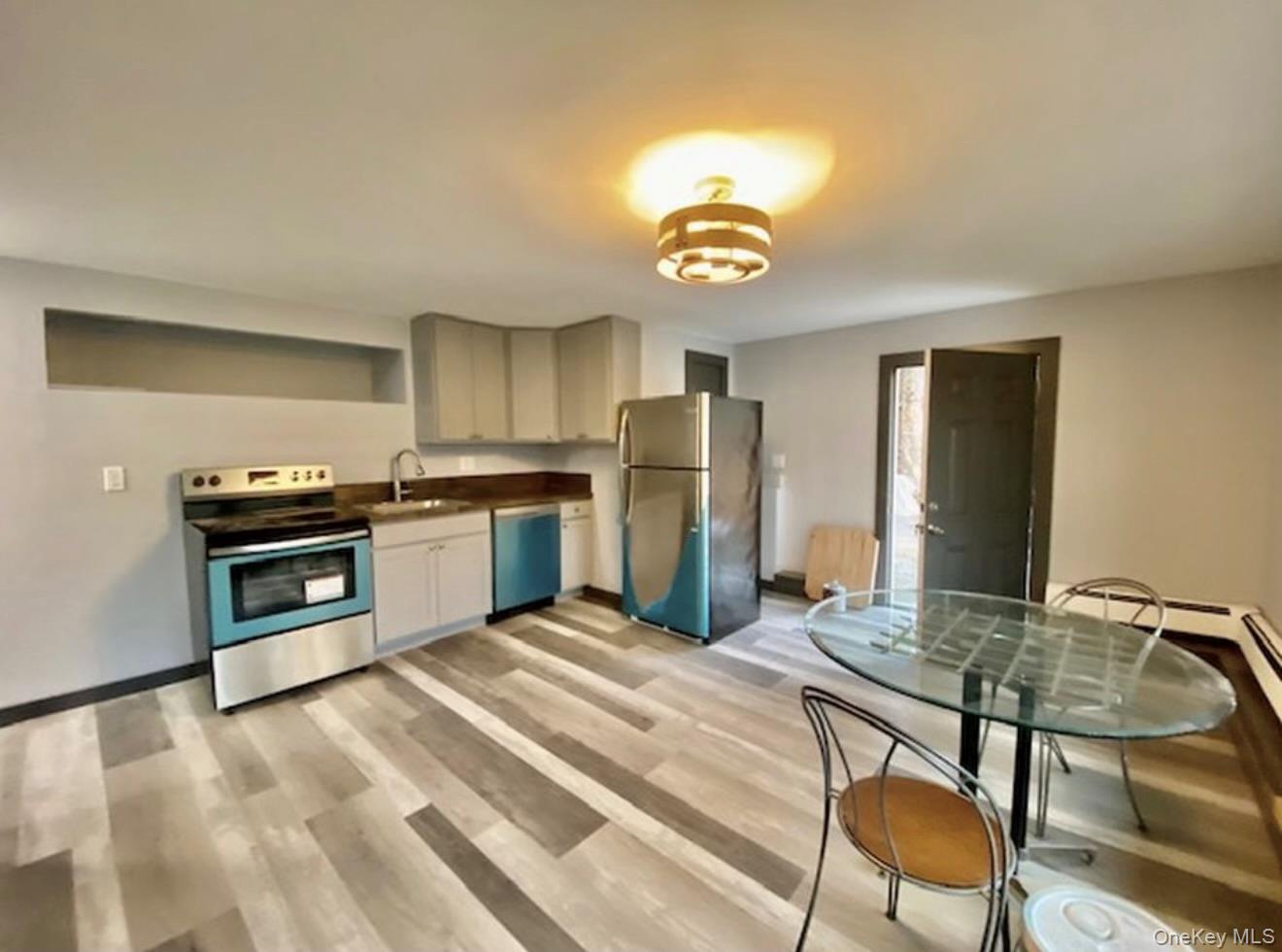 35 Saxon Woods Road Property Photo 1