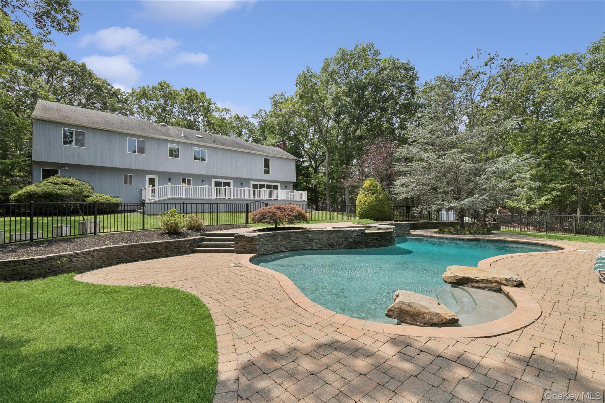 12 N Ridge Road Property Photo 6