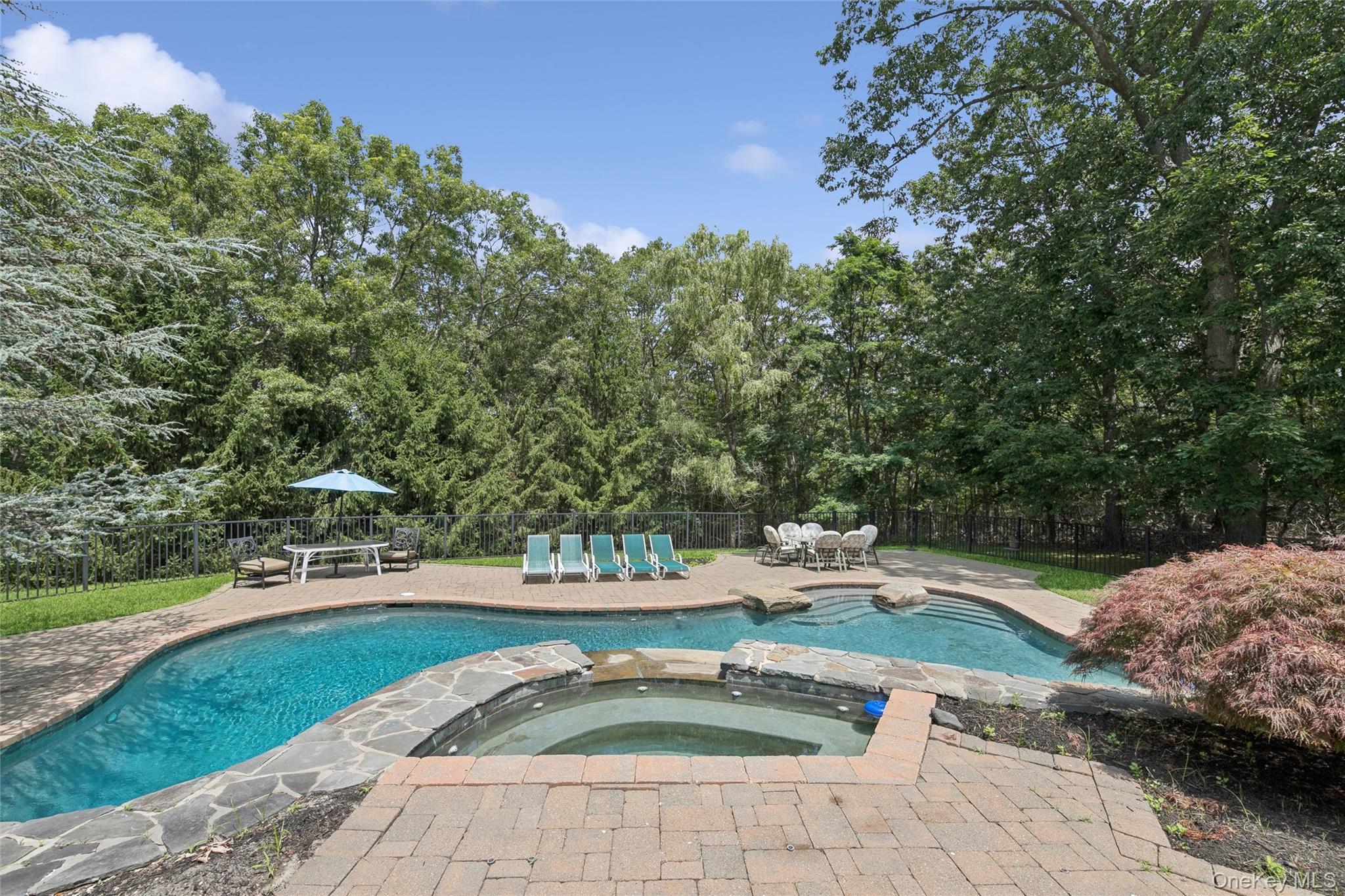 12 N Ridge Road Property Photo 10