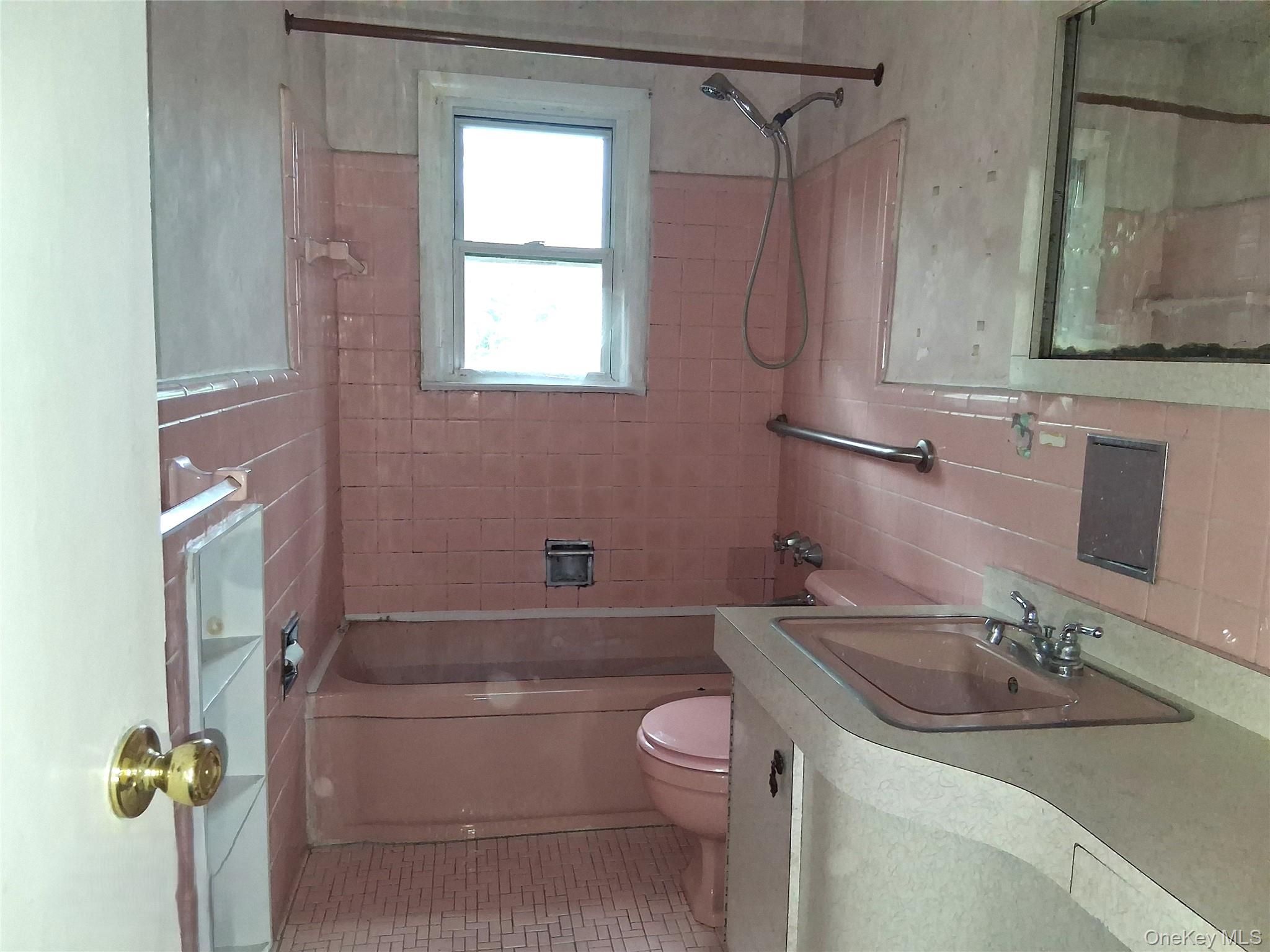 1036 Furth Road Property Photo 10