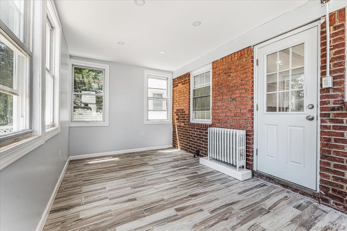 15 Astor Place Property Photo 19