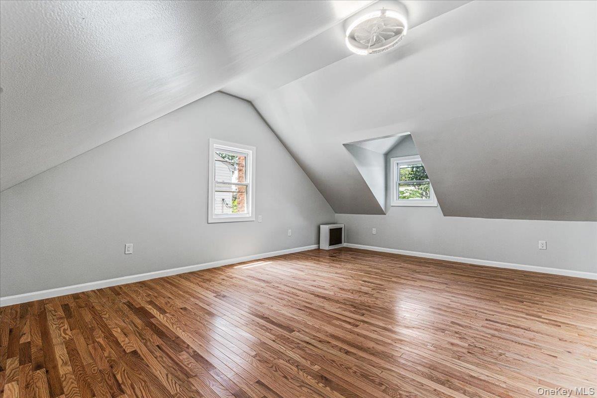15 Astor Place Property Photo 23