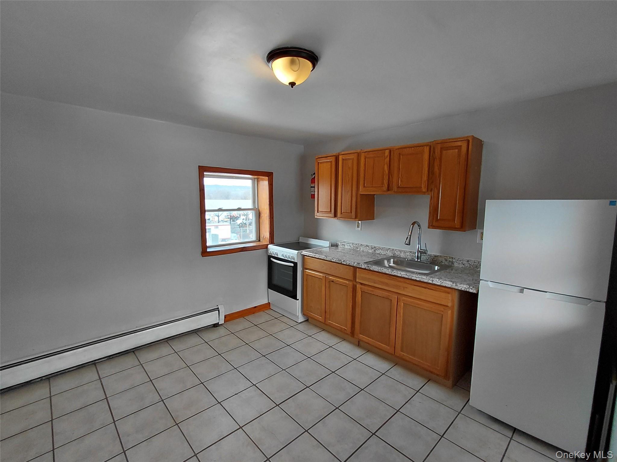 2095 Ulster Avenue 9 Property Photo 1