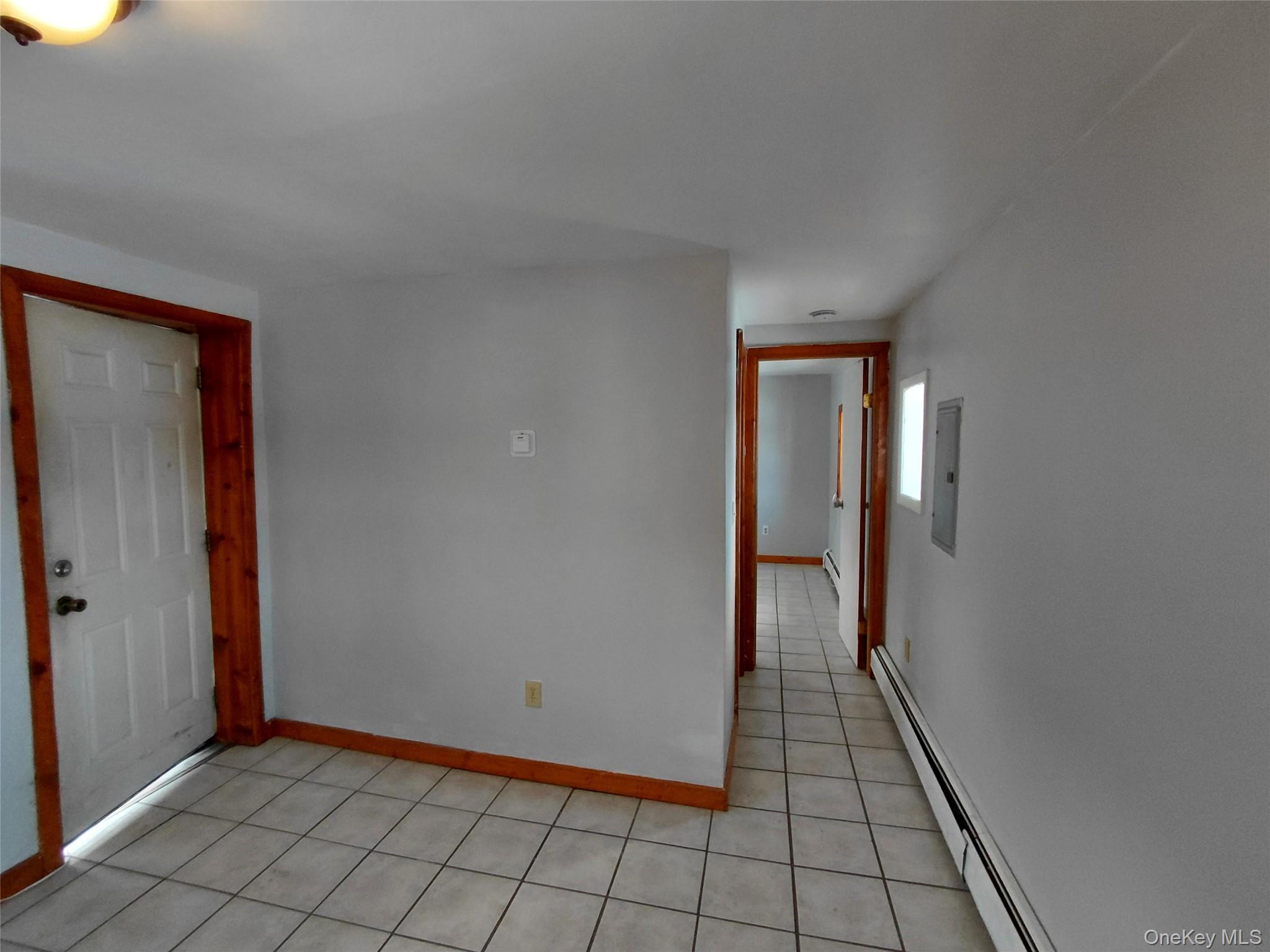 2095 Ulster Avenue 9 Property Photo 3