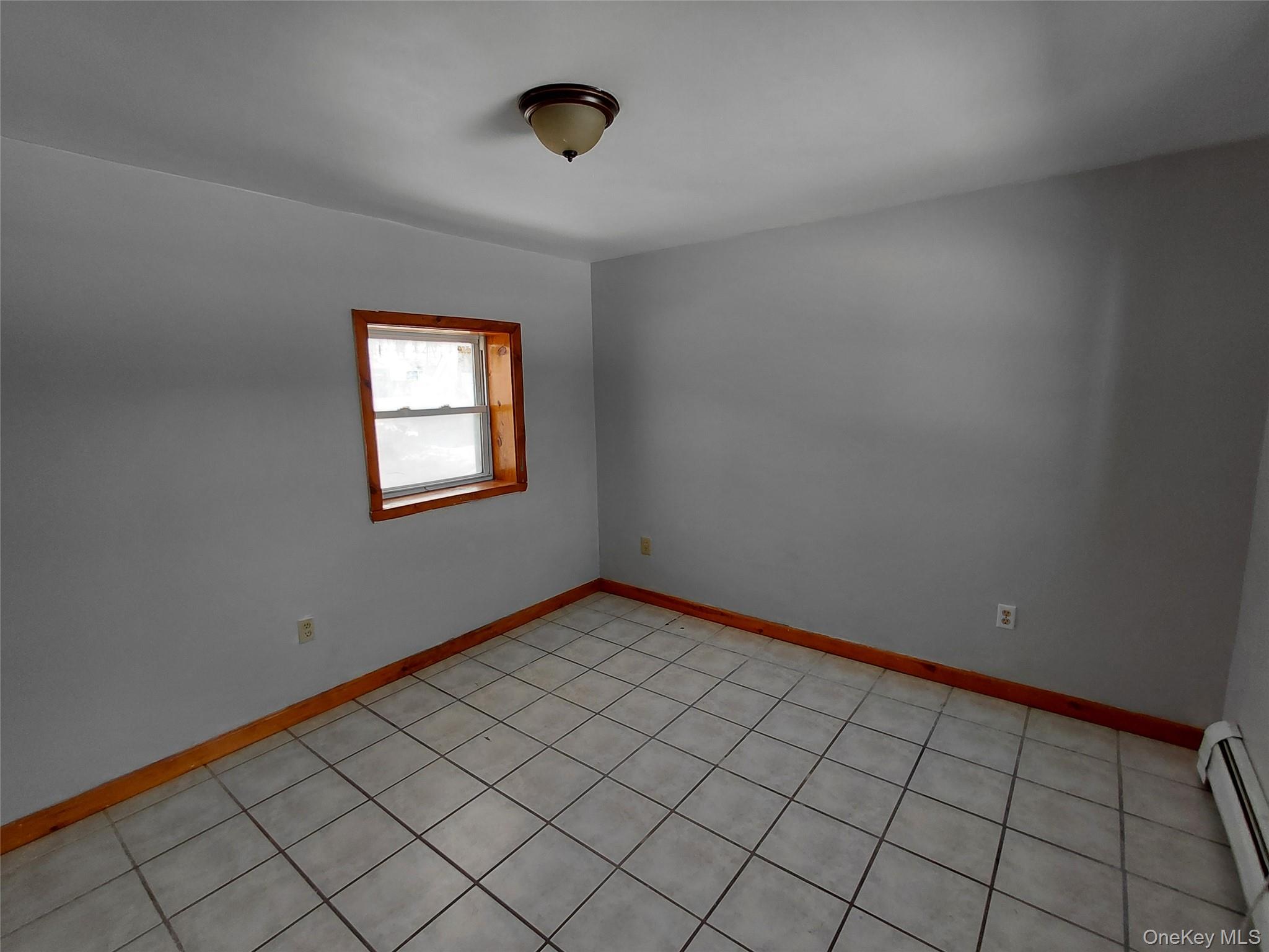 2095 Ulster Avenue 9 Property Photo 4