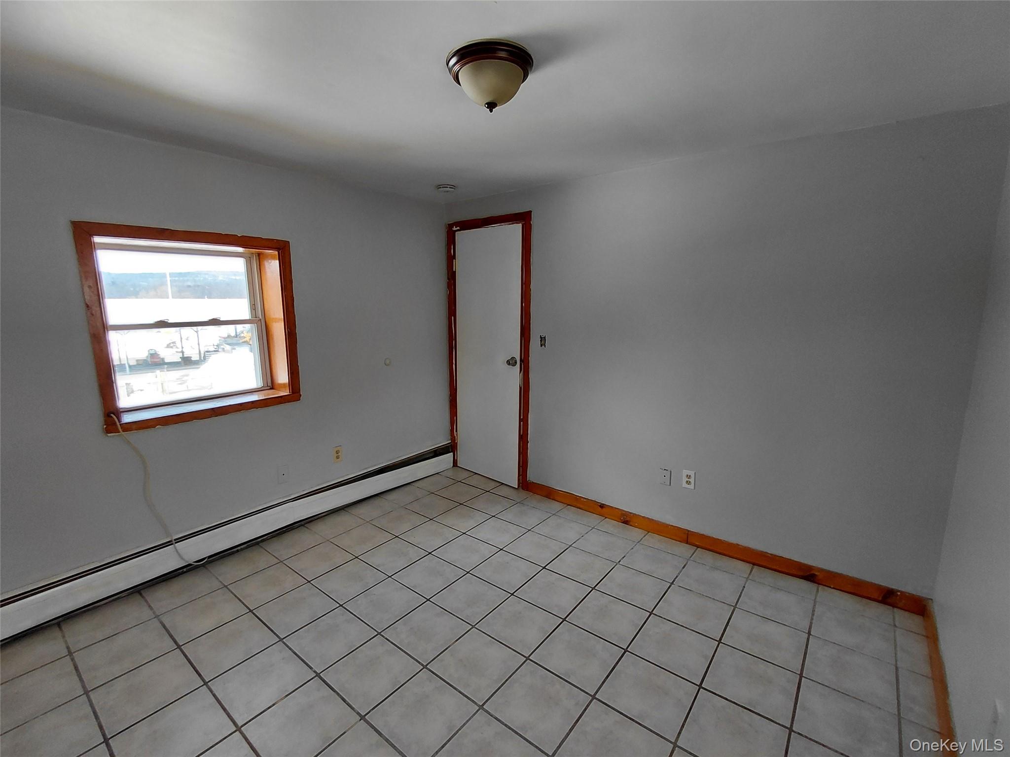 2095 Ulster Avenue 9 Property Photo 5
