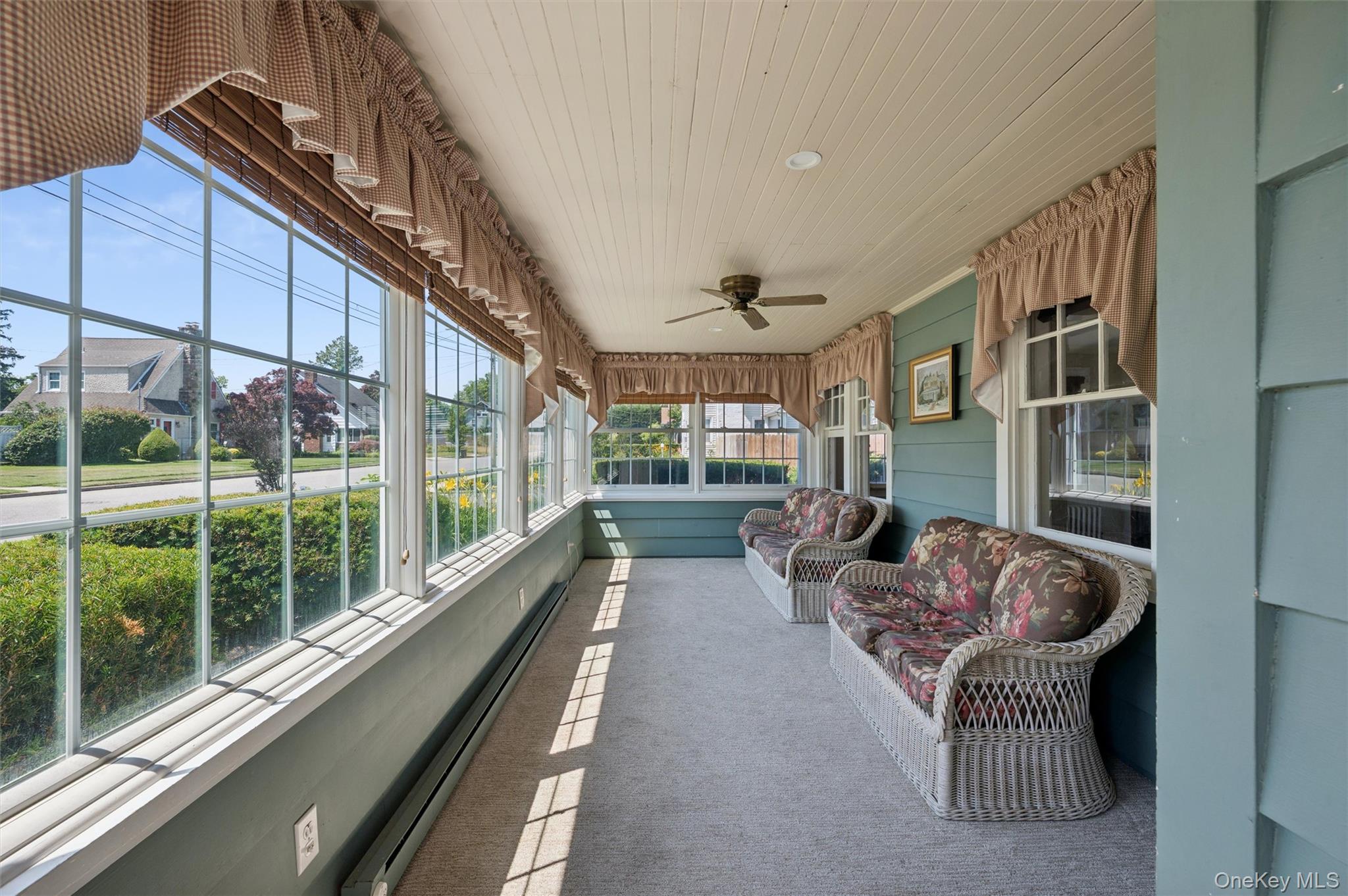 138 Hallock Street Property Photo 7