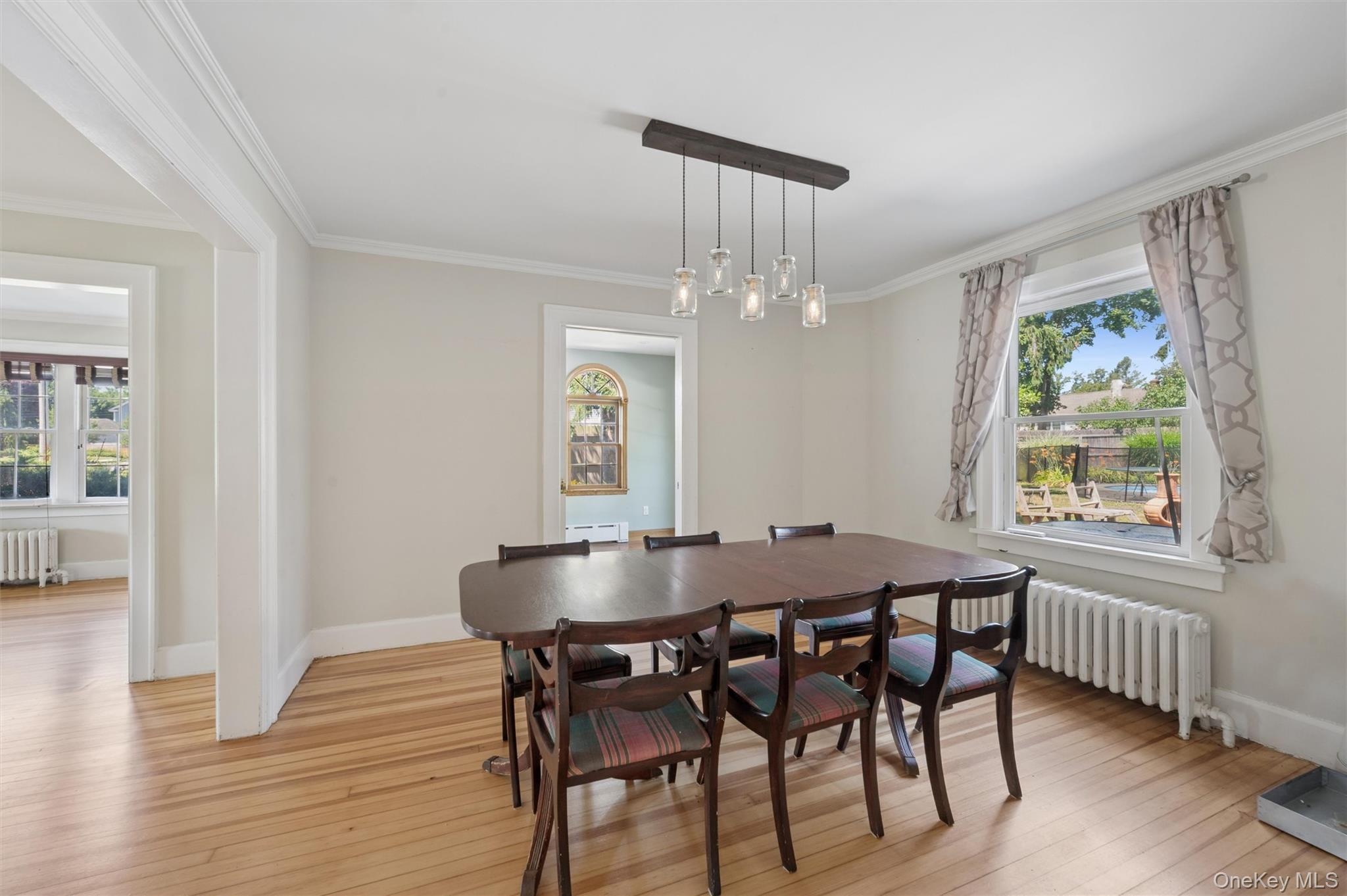 138 Hallock Street Property Photo 8