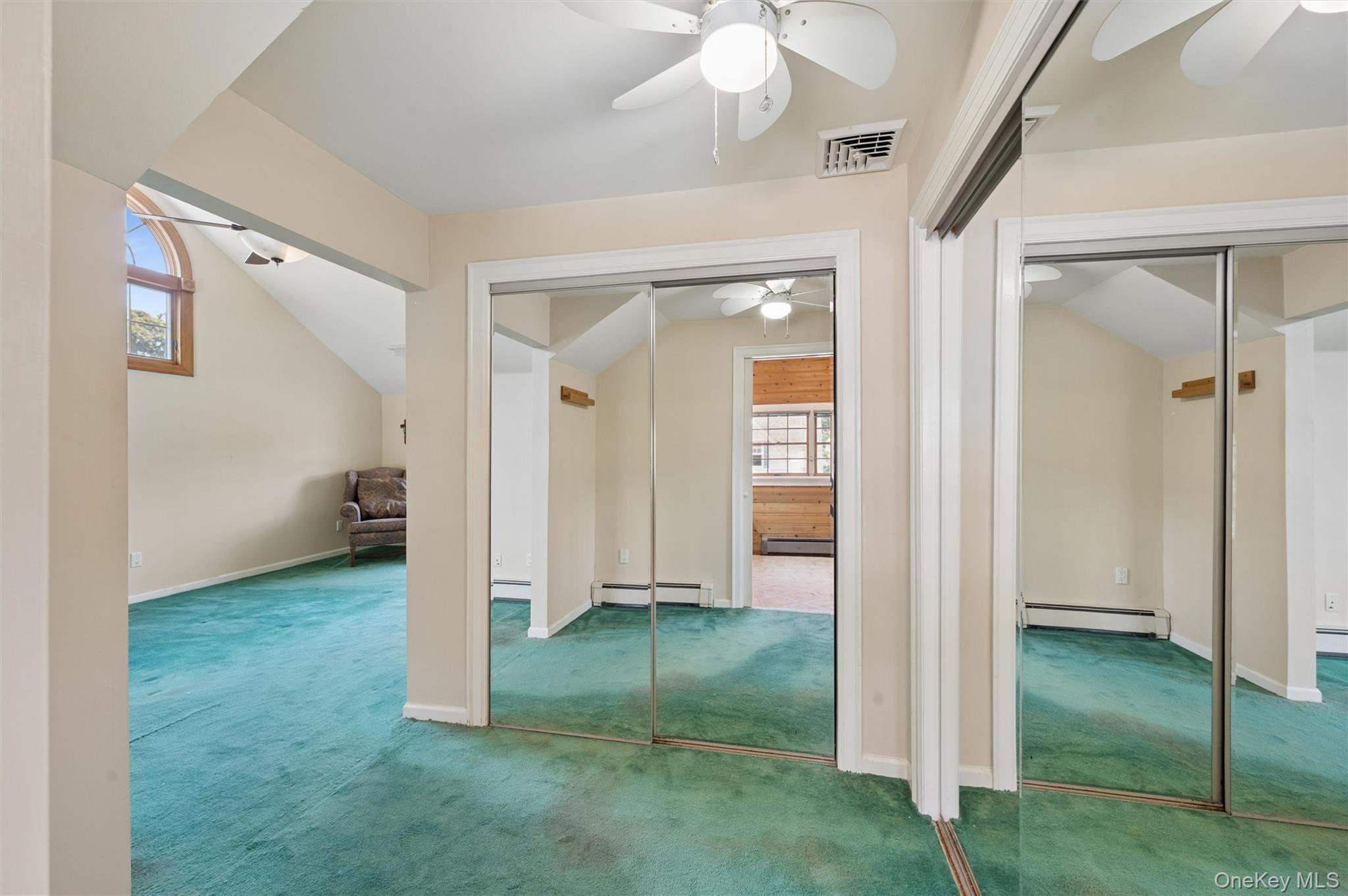 138 Hallock Street Property Photo 17