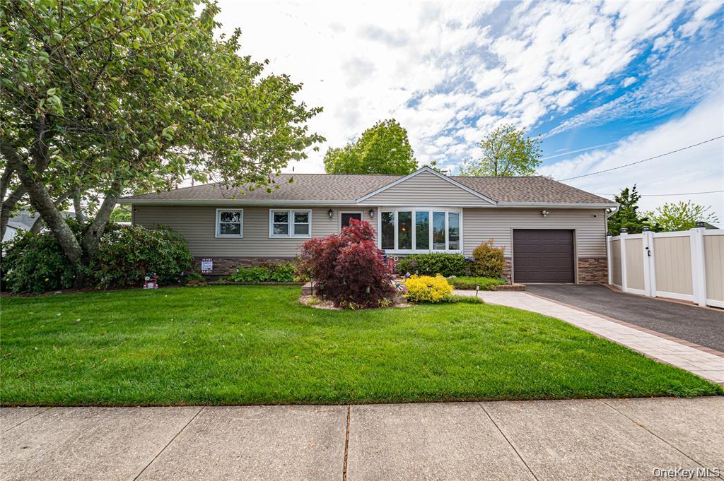 19 Buchanan Avenue Property Photo 1
