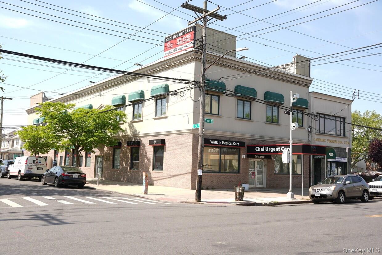 5114 Avenue Property Photo 1
