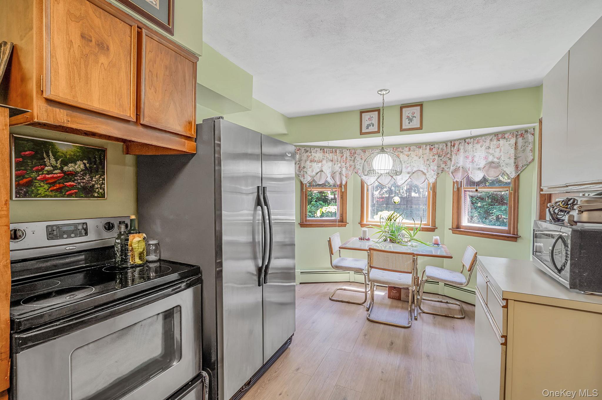 376 Moriches Road Property Photo 15