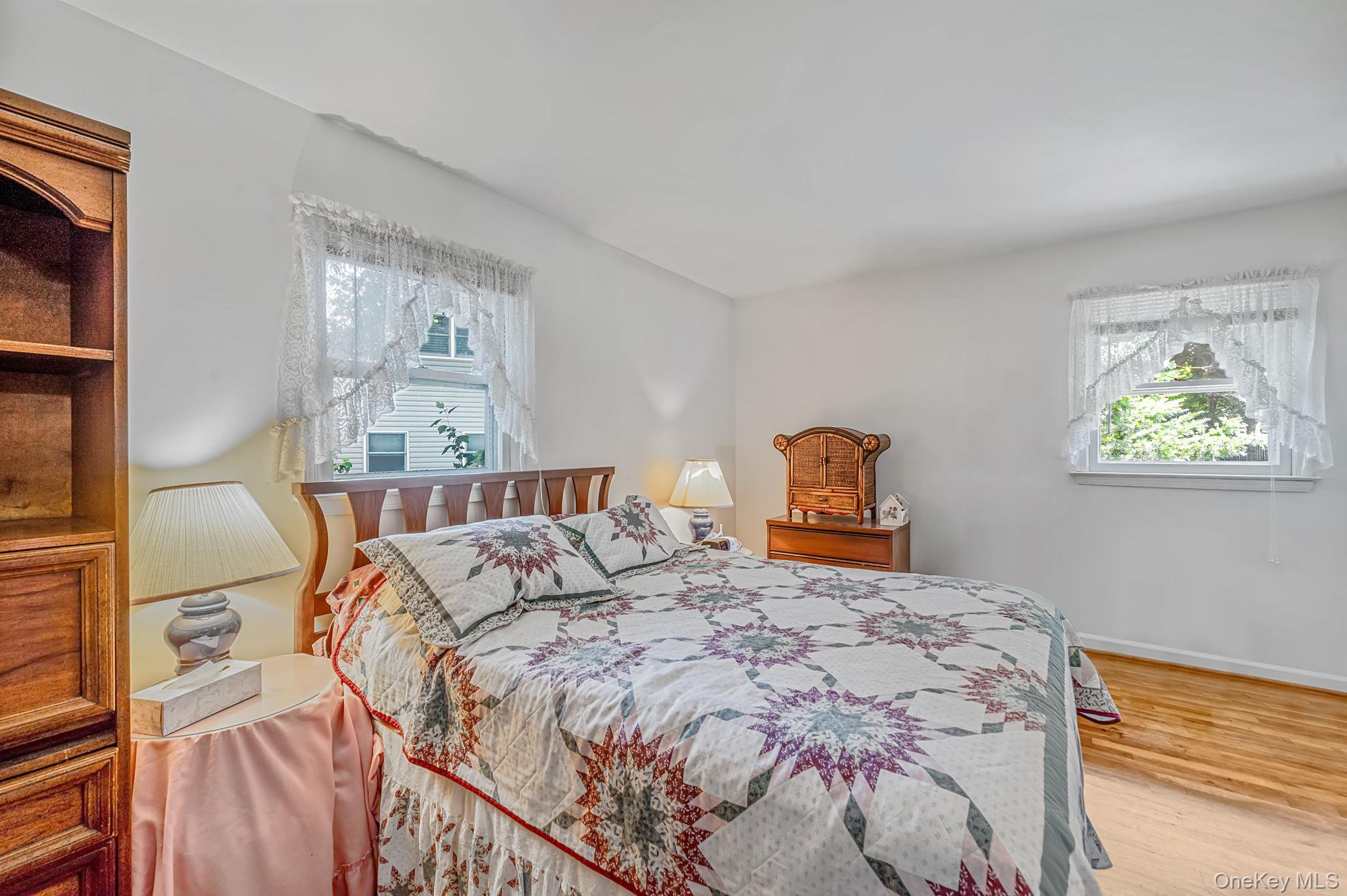 376 Moriches Road Property Photo 17