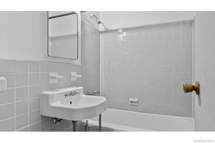 800 Grand Concourse 1cn Property Photo 11
