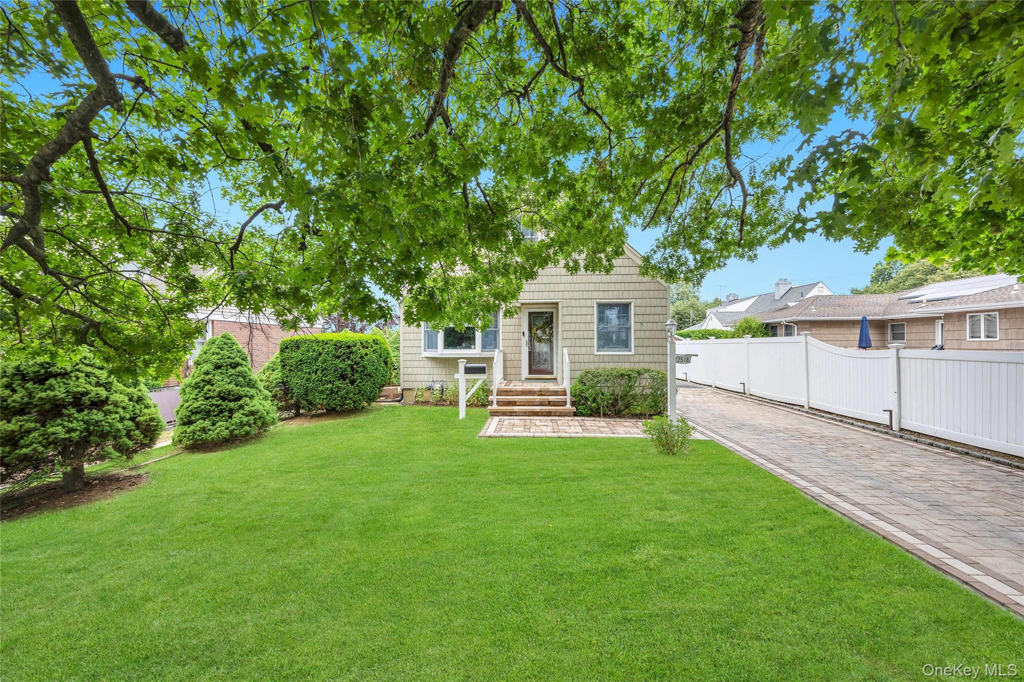 2518 Harvey Avenue Property Photo 4