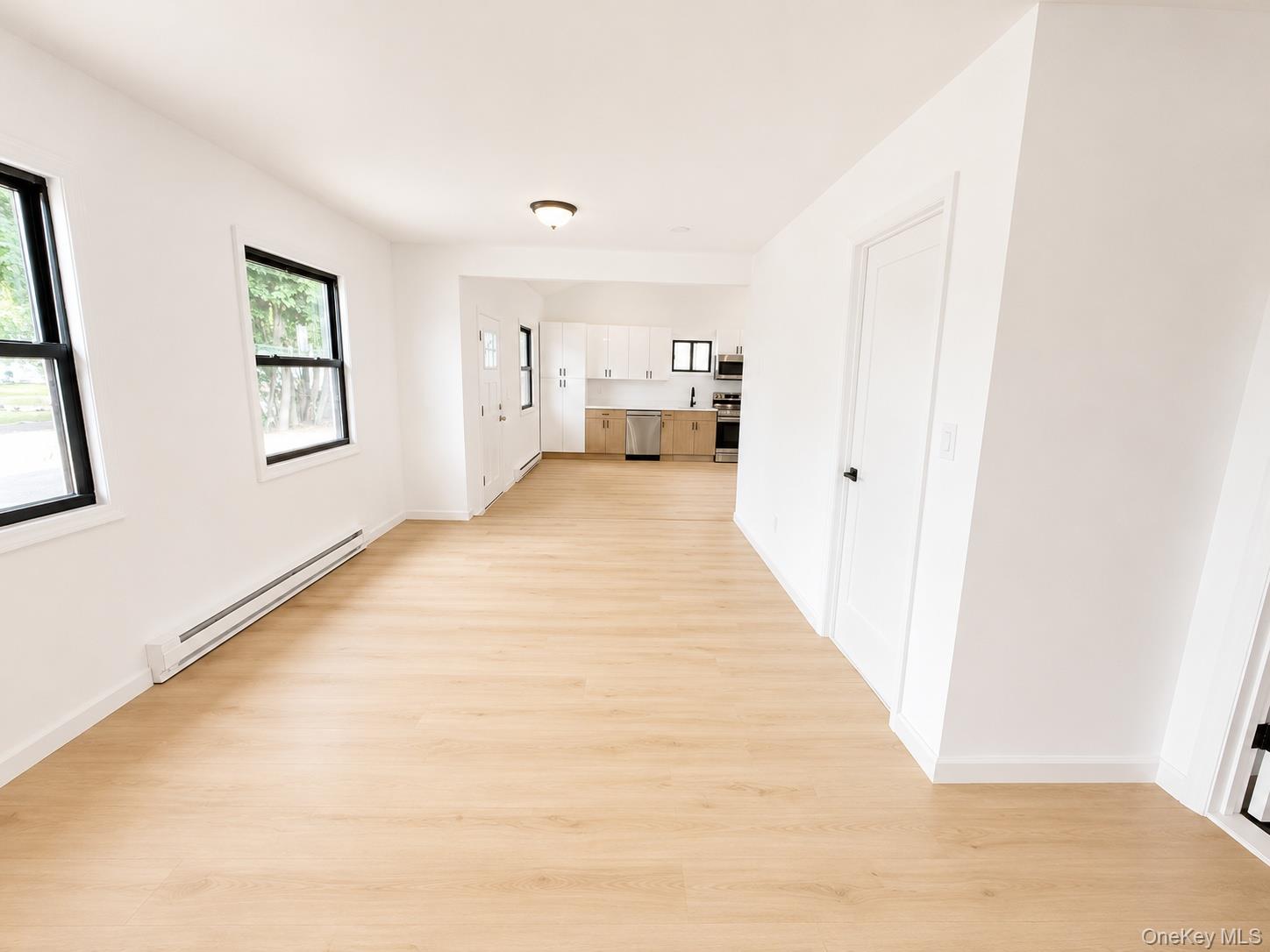 24 E Cherry Street Property Photo 8
