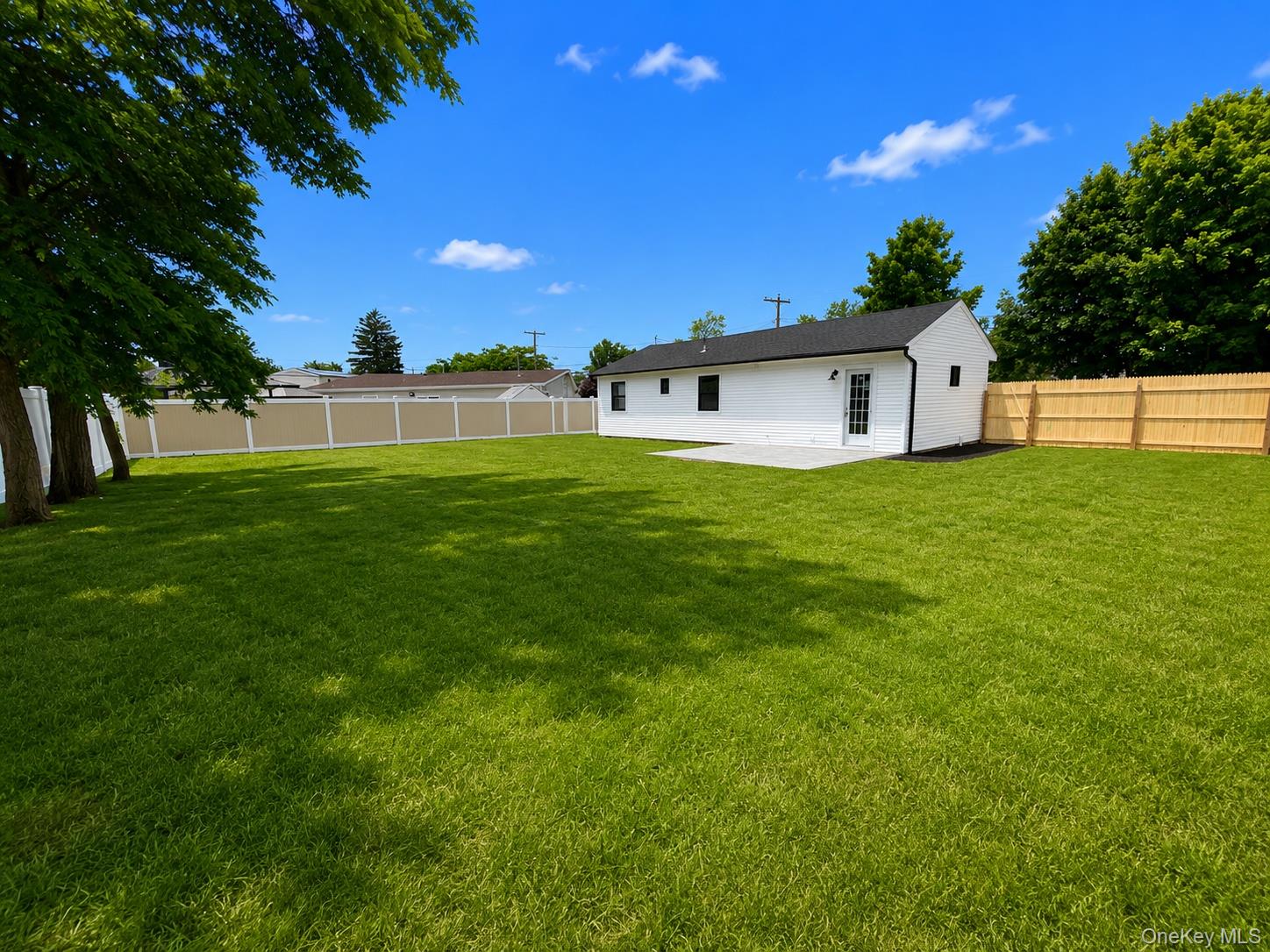 24 E Cherry Street Property Photo 17