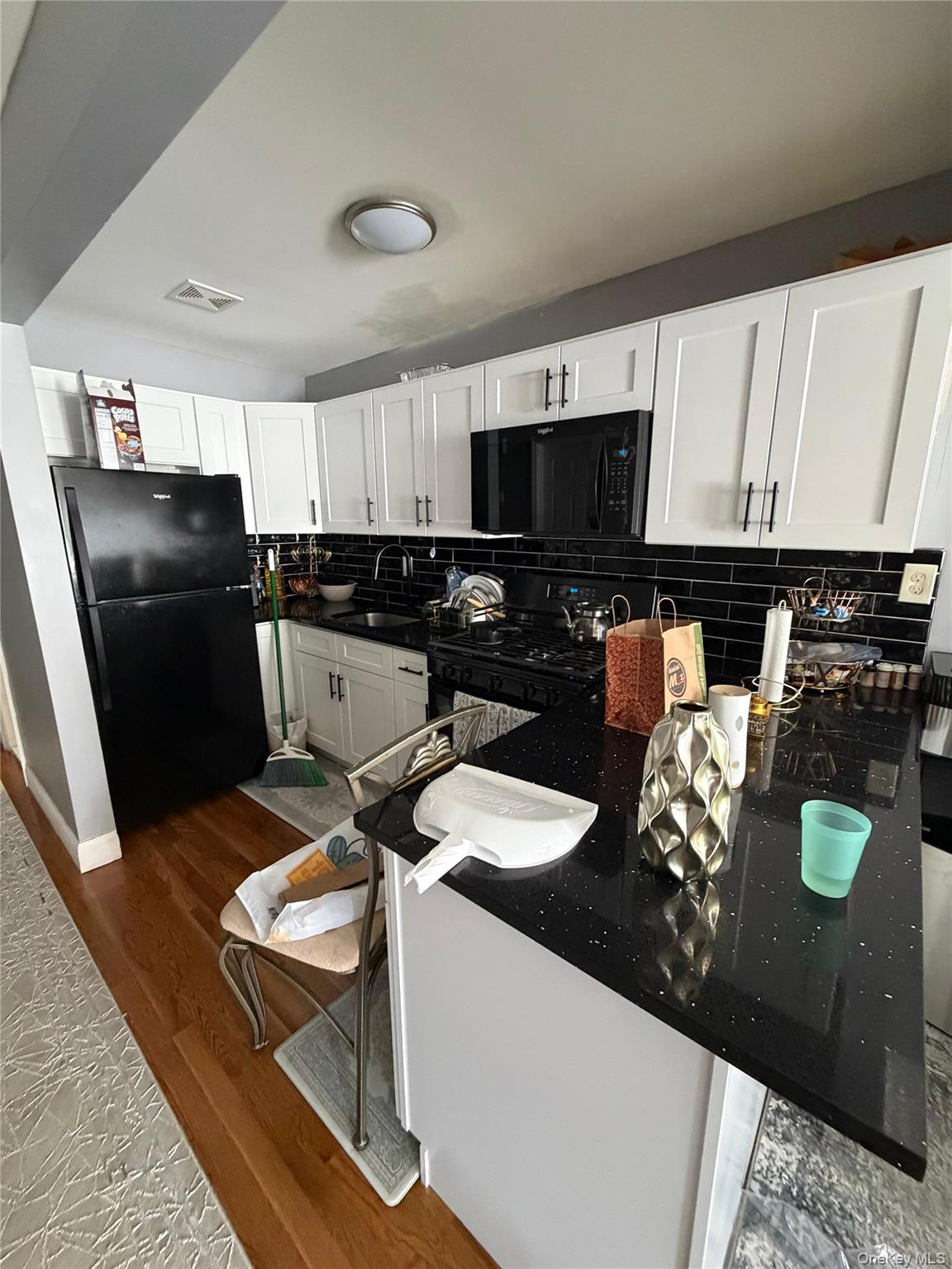 13047 176th Place Property Photo 6