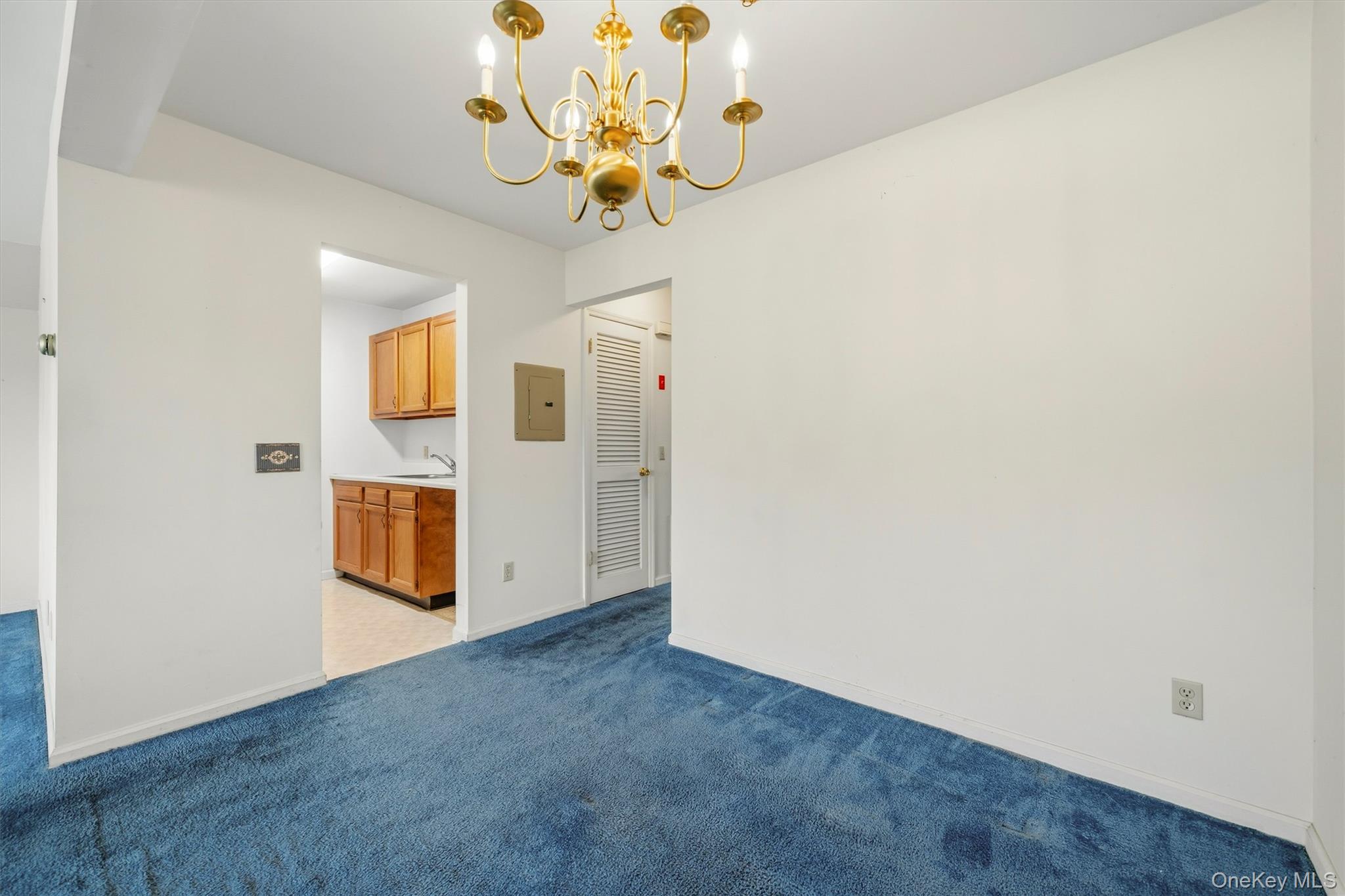 276 Temple Hill Road 1509 Property Photo 8