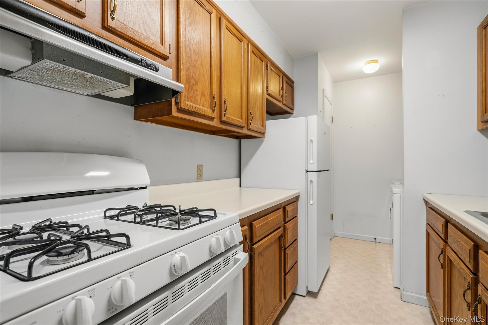 276 Temple Hill Road 1509 Property Photo 11