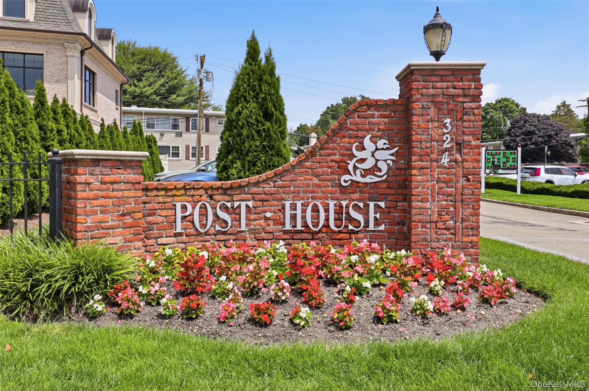 324 Post Avenue 12l Property Photo 1