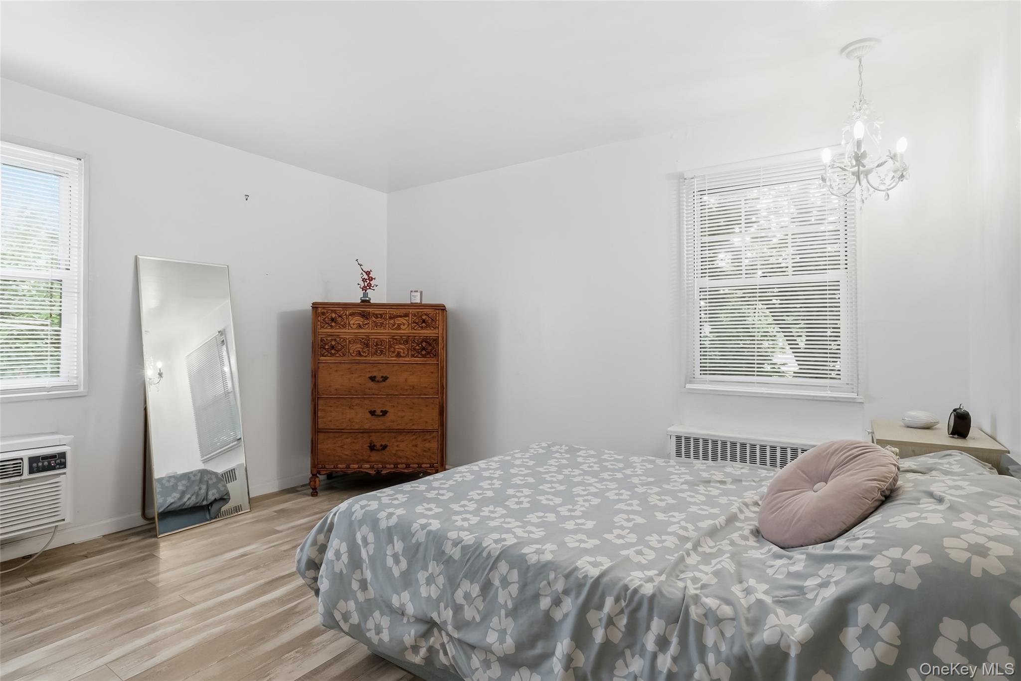324 Post Avenue 12l Property Photo 21