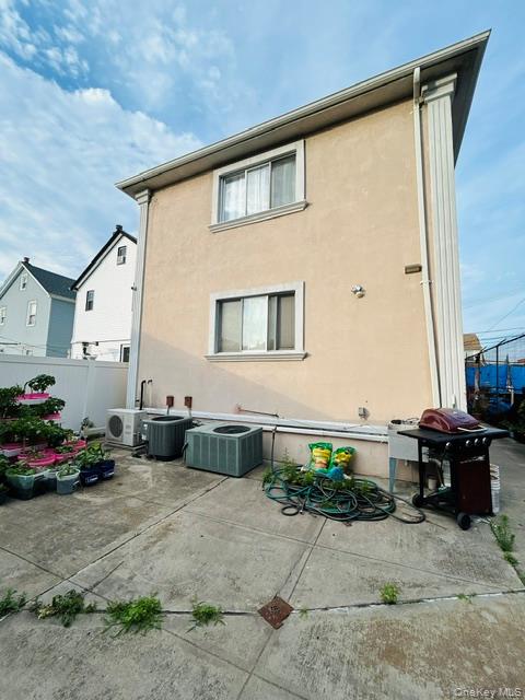 9444 214th Street Property Photo 7