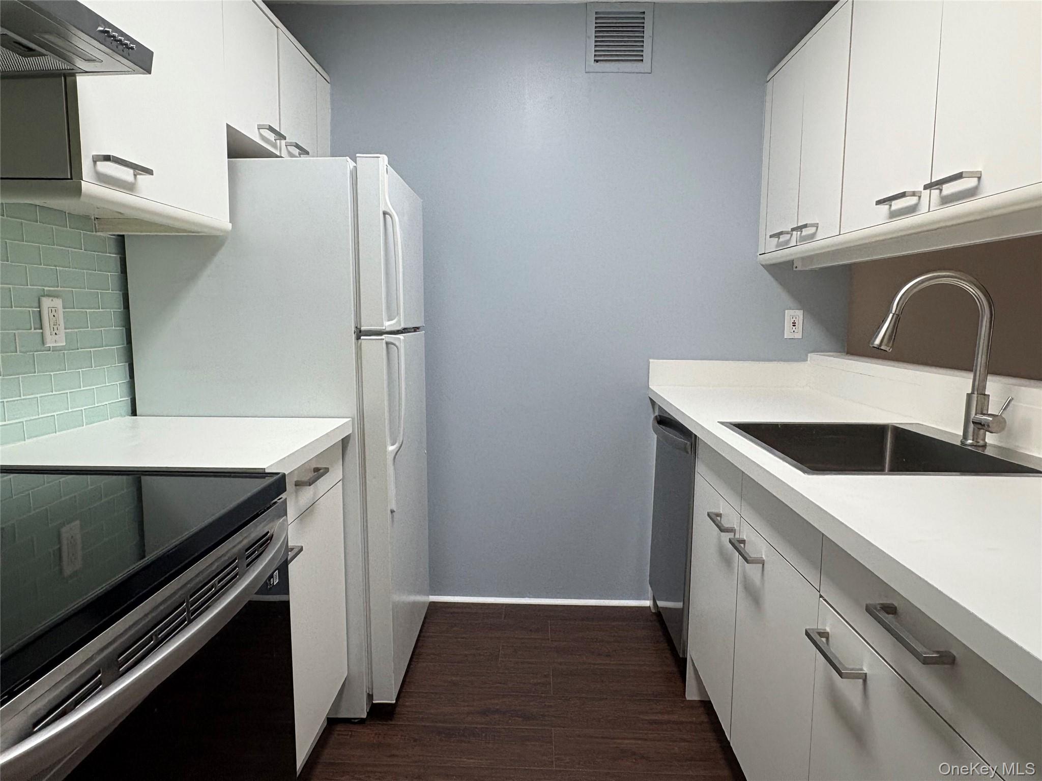 50 Columbus Avenue 603 Property Photo 4