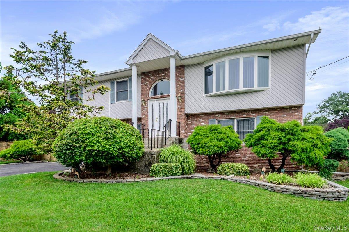 48 Meadow Lane Property Photo 1