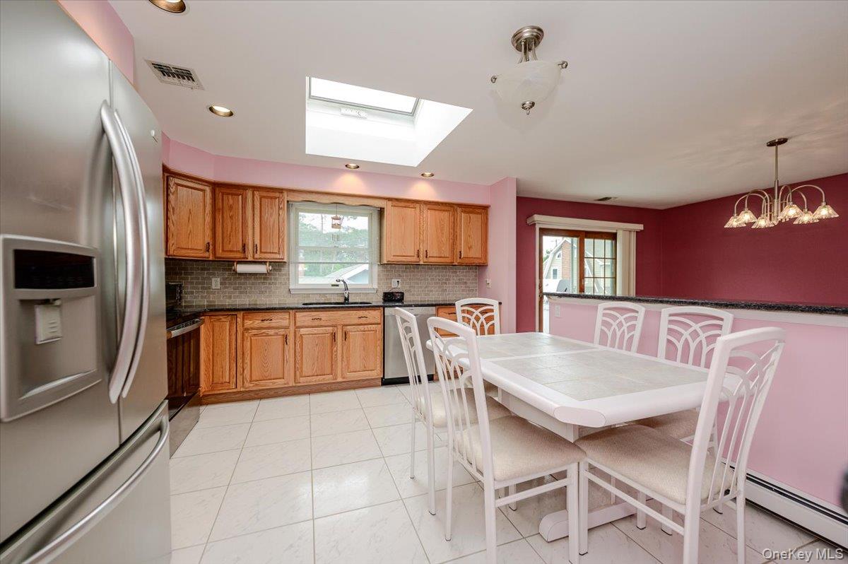 48 Meadow Lane Property Photo 8