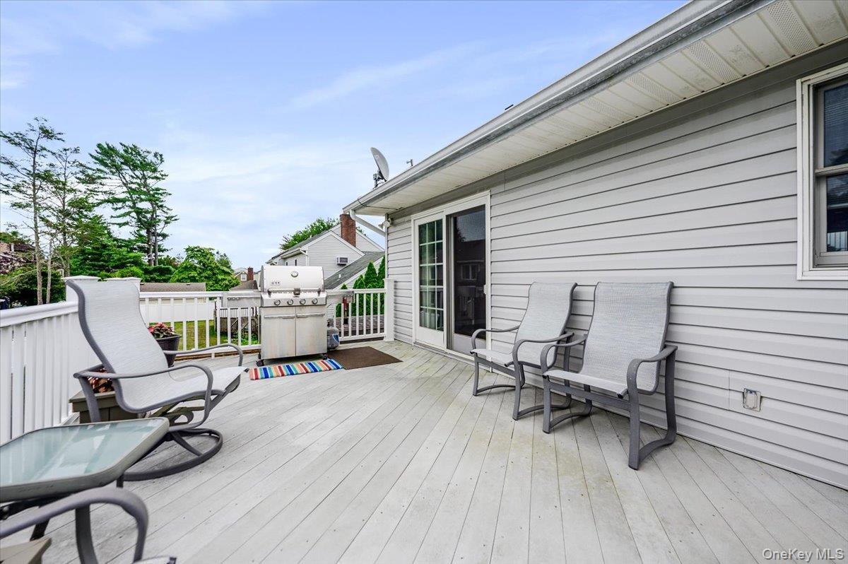 48 Meadow Lane Property Photo 21