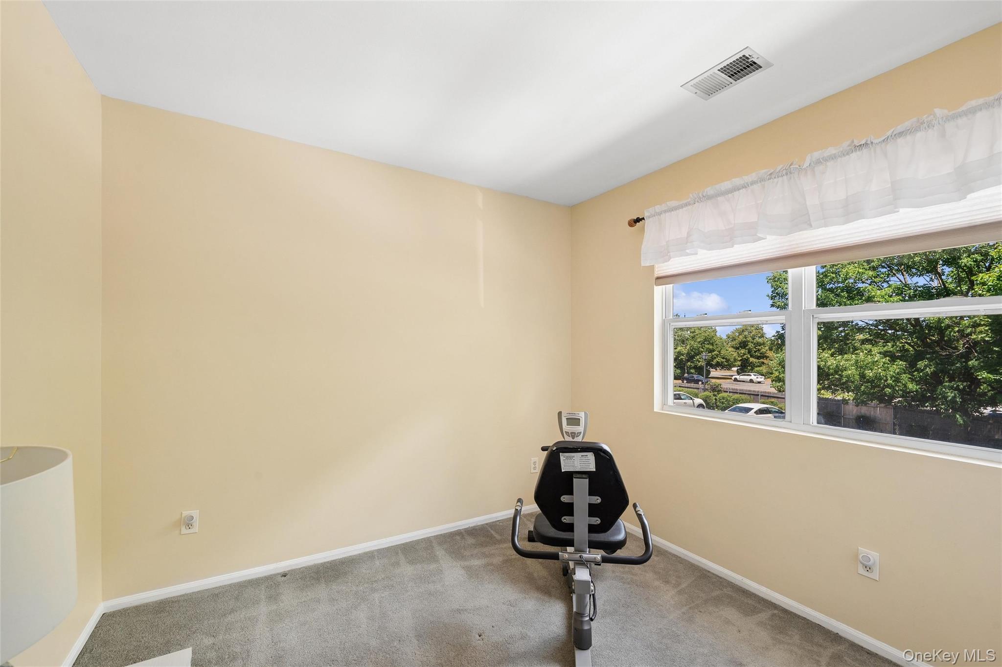 2295 Milburn Avenue 11 Property Photo 14