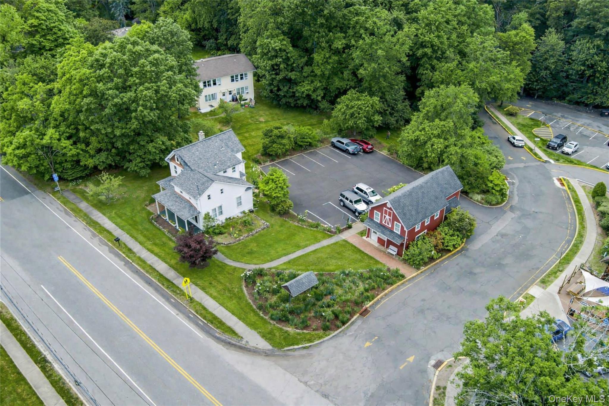 817 Chestnut Ridge Road Property Photo 1