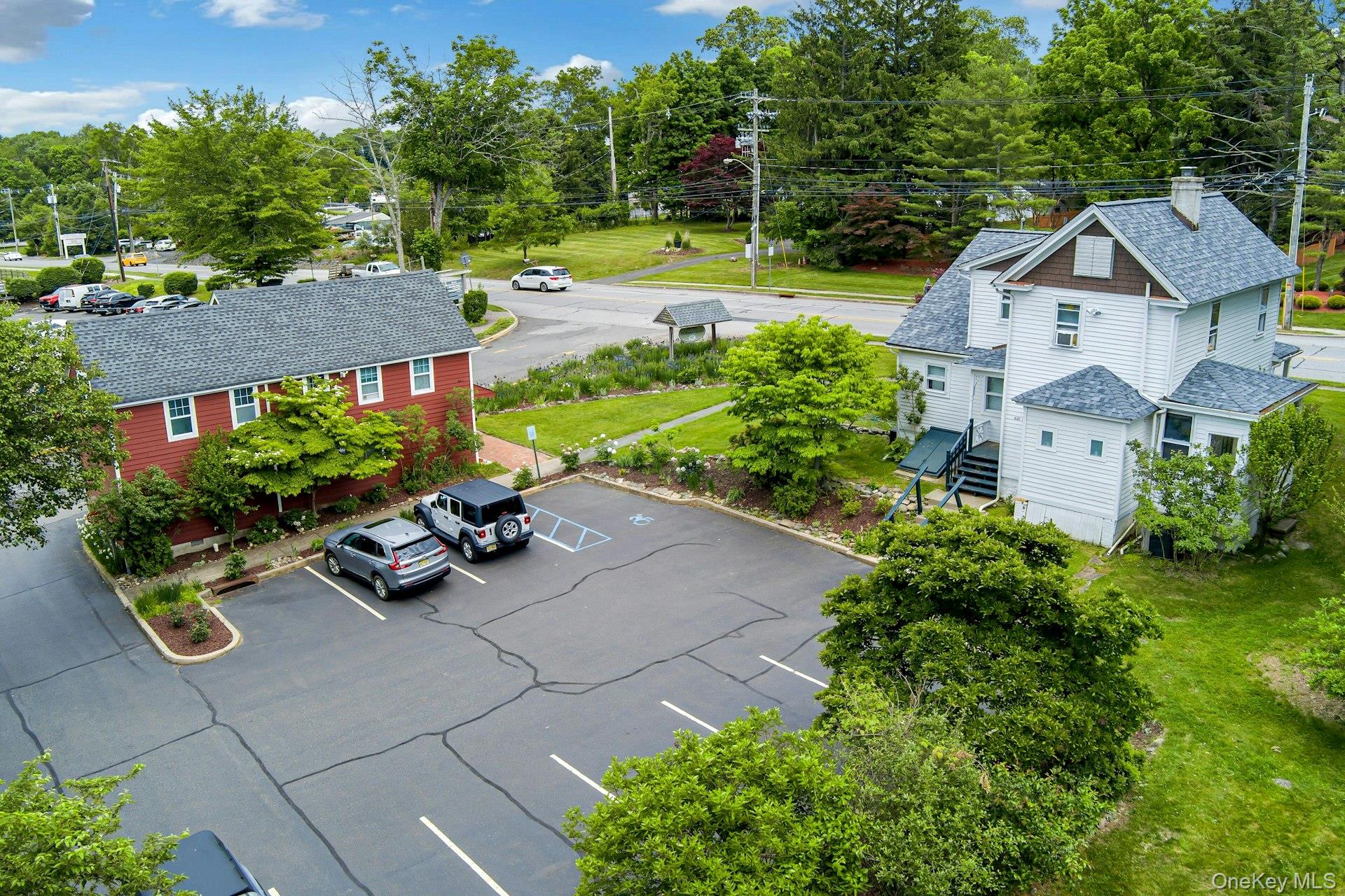 817 Chestnut Ridge Road Property Photo 2