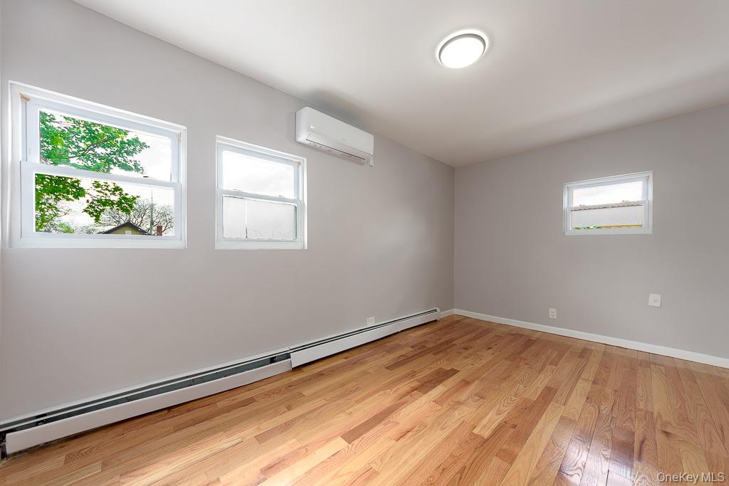 119-20 193rd Street Property Photo 16