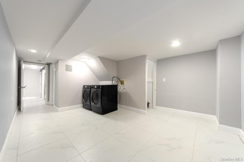 119-20 193rd Street Property Photo 24
