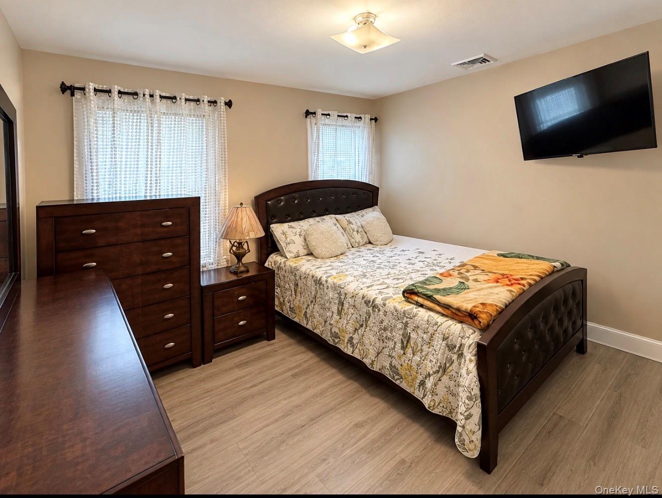 21 Locust Avenue Property Photo 14